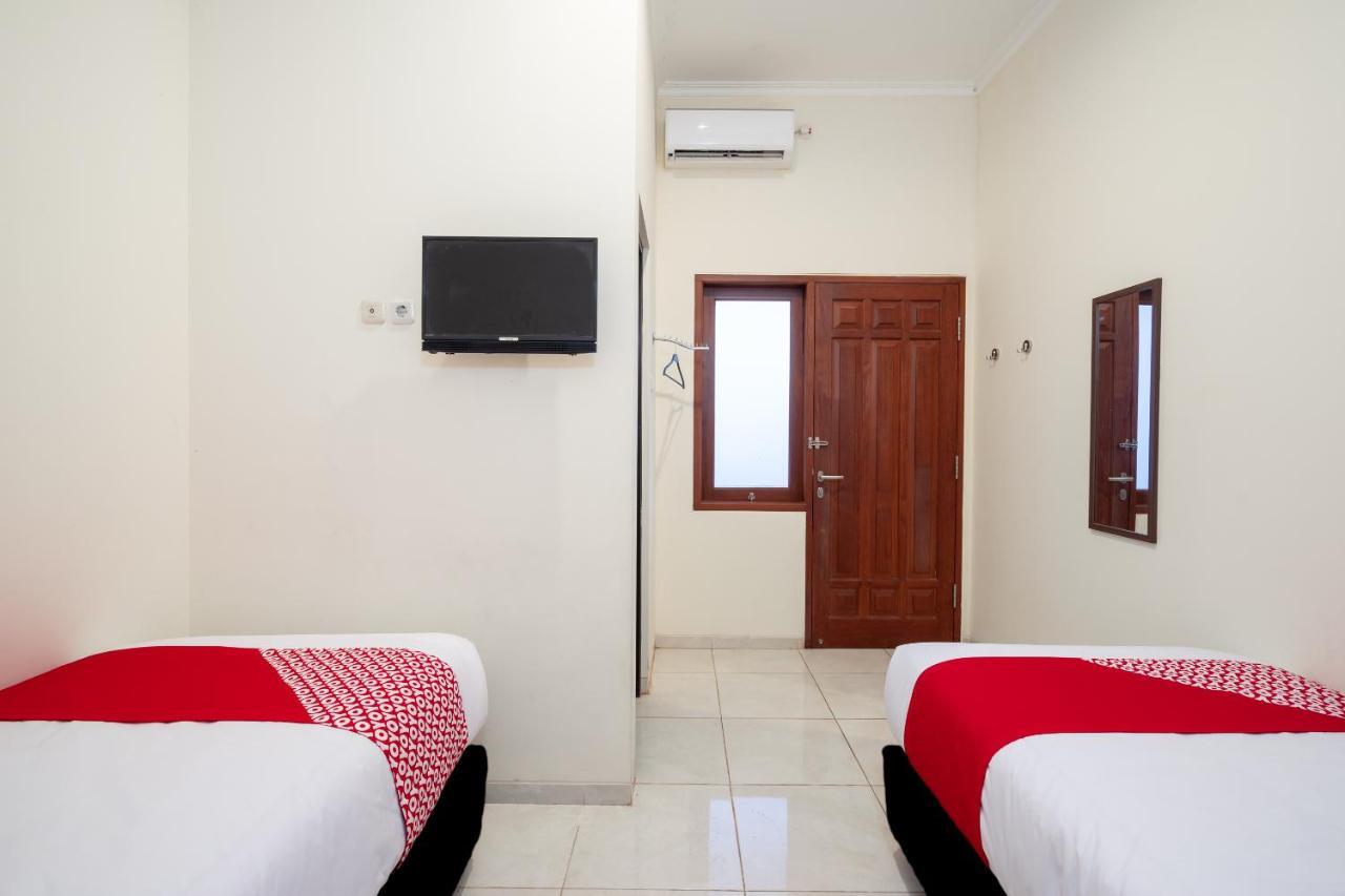 Oyo 2347 Griya Patran Hotel Ngabean Eksteriør billede